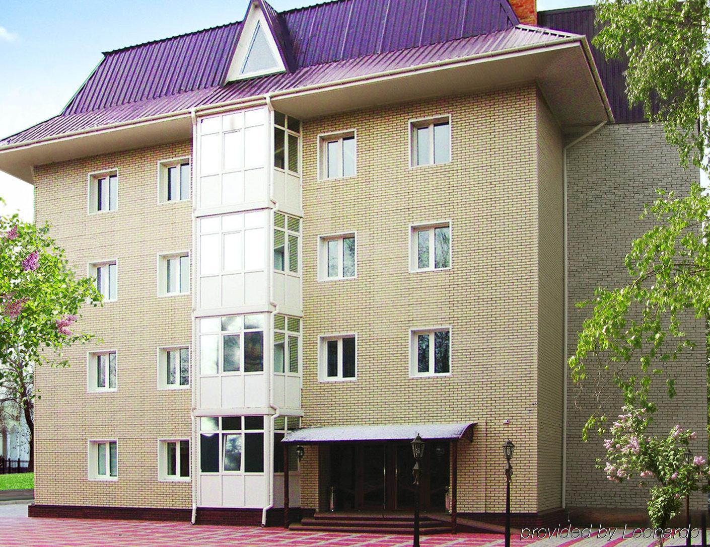 Optima Kropyvnytskyi Hotel Ngoại thất bức ảnh
