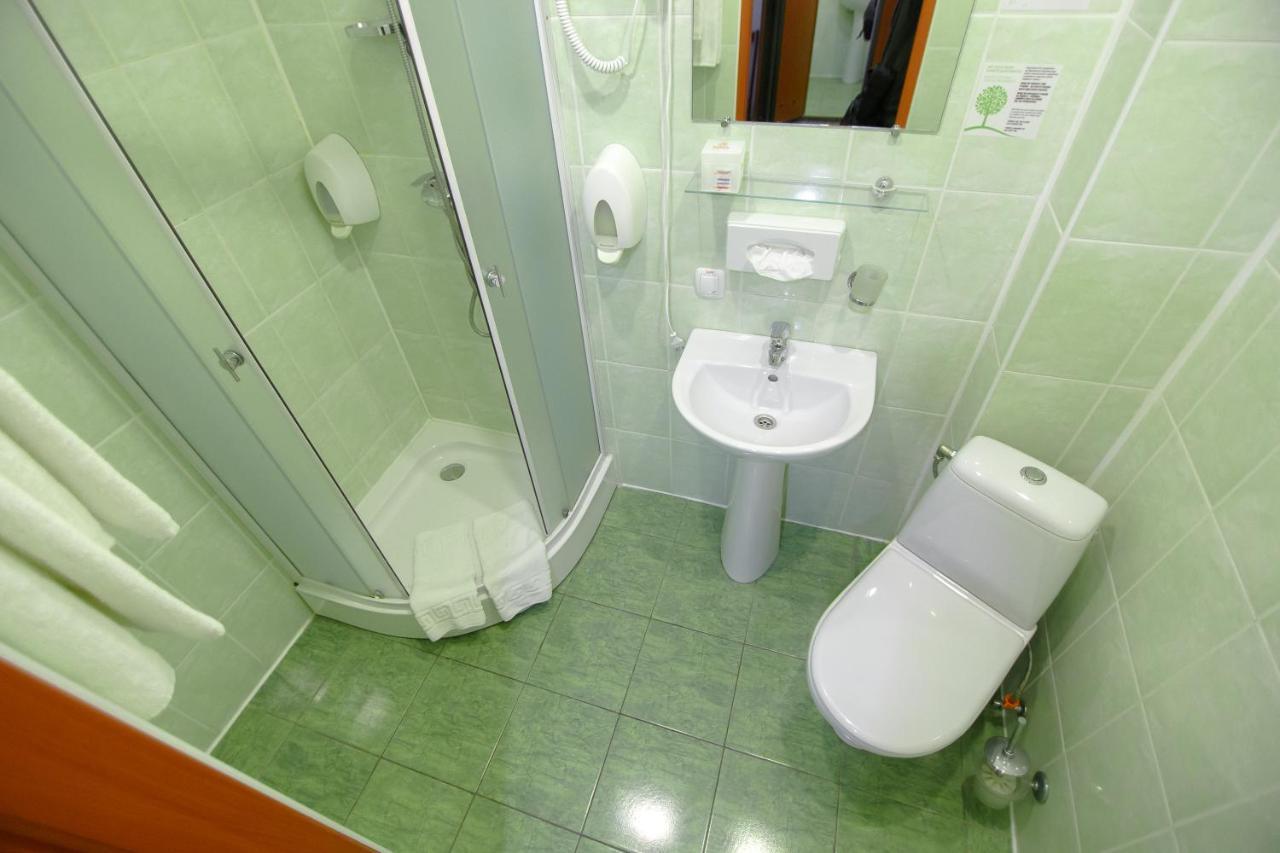 Optima Kropyvnytskyi Hotel Ngoại thất bức ảnh